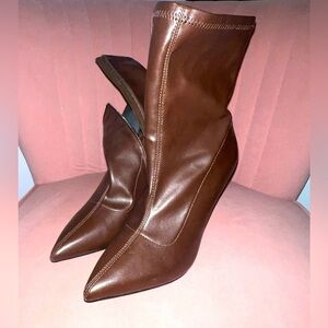 Faux leather zip-up boots. Good condition. Forever 21